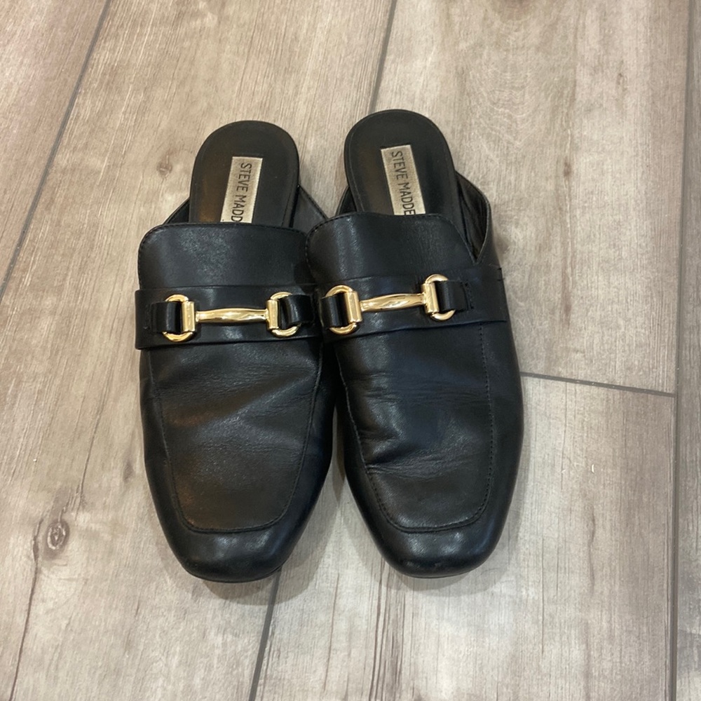 Steve Madden Black Leather Slip-On Mules with Gold Horsebit